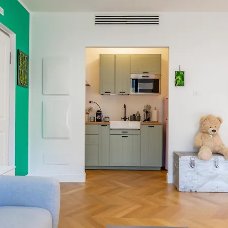 Paolina By Rentbeat Apartment